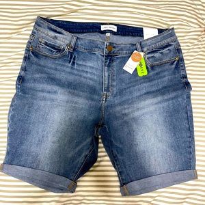 Lane Bryant Bermuda Denim Shorts size 22